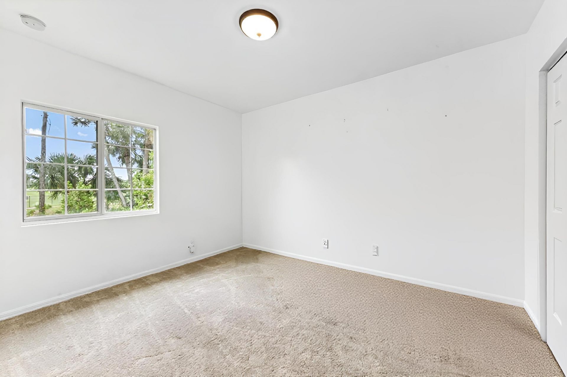 6819 Osage Circle, West Palm Beach, FL 33413 Photo