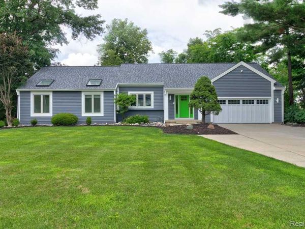 2973 Thorncrest Drive SE , Cascade Twp, MI 49546