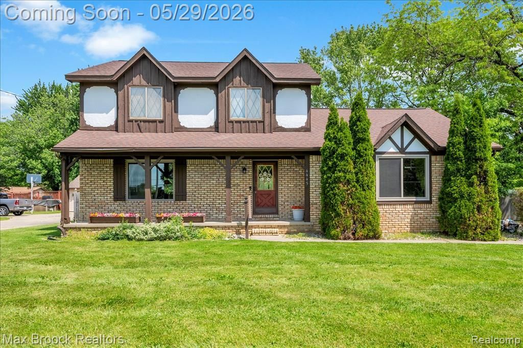 4445 E Hill Road, Grand Blanc, MI 48439 Main Photo