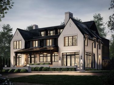 592 LAKESIDE Drive , Birmingham, MI 48009