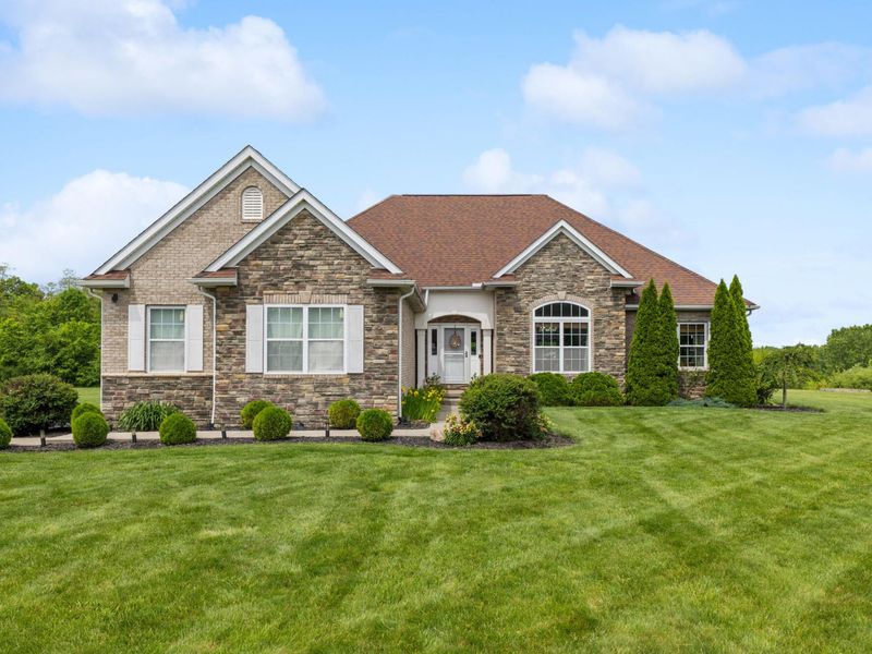 53 Clubhouse Drive, South Charleston, OH 45368 Photo 1