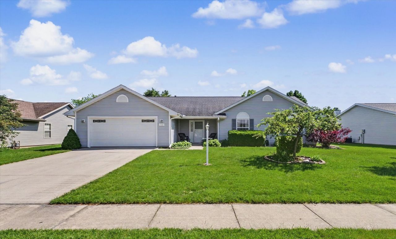 1507 E Grand Avenue, Saint Joseph, IL 61873 Main Photo