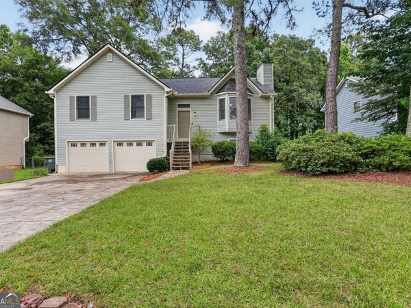 2562 Kennesaw Springs Court, Kennesaw, GA 30144