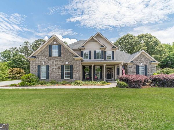 1245 Oakwood Place, Loganville, GA 30052