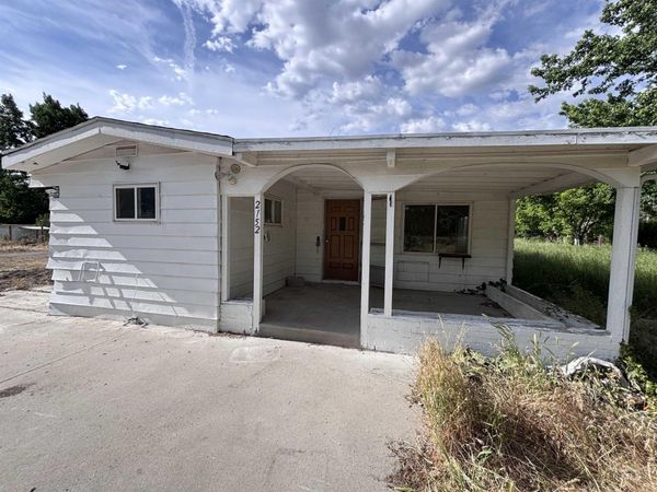 2152 Artesian Rd, Eagle, ID 83616