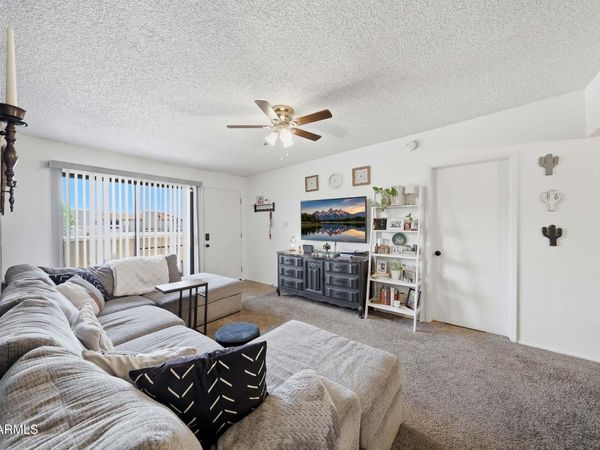 5757 W EUGIE Avenue, Unit 2073, Glendale, AZ 85304