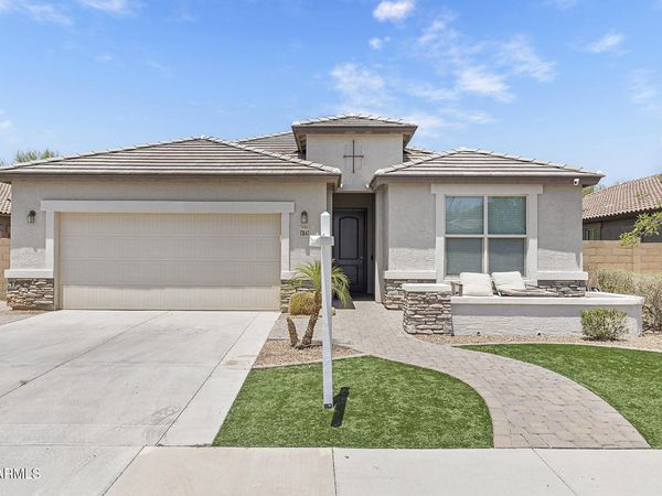 13642 W DESERT MOON Way, Peoria, AZ 85383