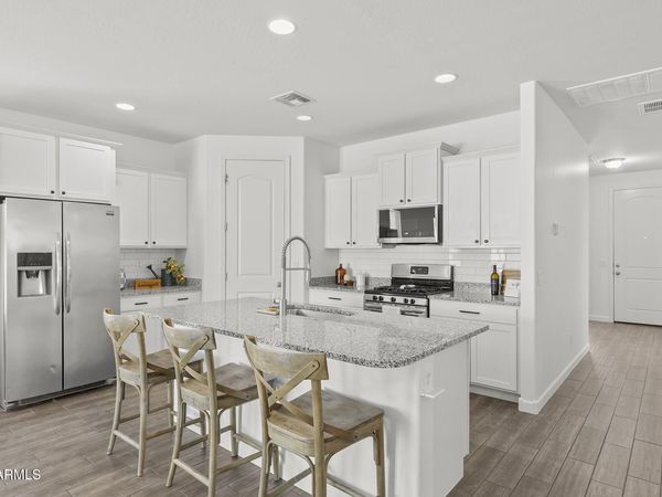 13642 W DESERT MOON Way, Peoria, AZ 85383