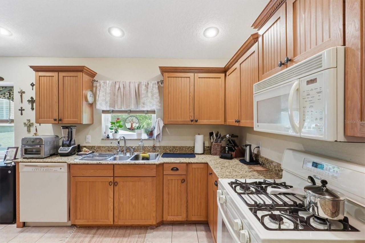 6012 Valley Spring Drive, Brooksville, FL 34601 Photo
