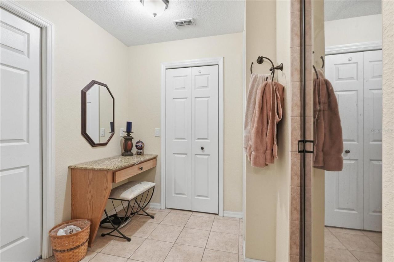 6012 Valley Spring Drive, Brooksville, FL 34601 Photo