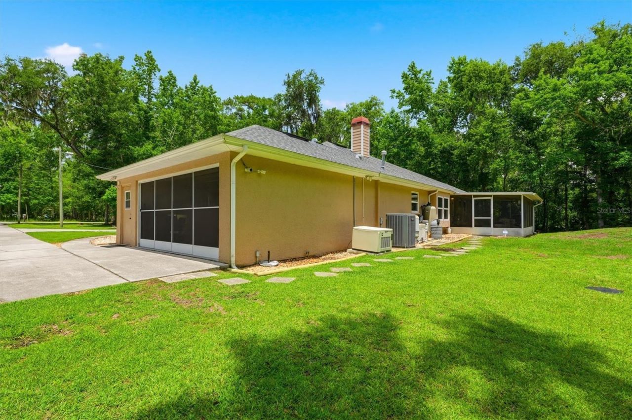 6012 Valley Spring Drive, Brooksville, FL 34601 Photo