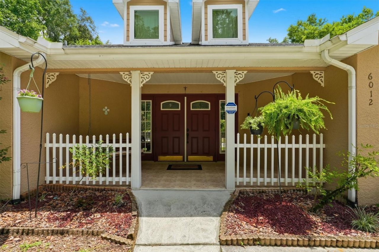 6012 Valley Spring Drive, Brooksville, FL 34601 Photo