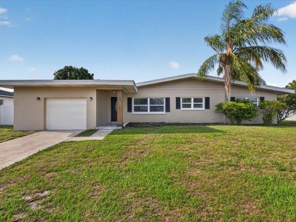 2239 DUNCAN DRIVE , BELLEAIR BLUFFS, FL 33770