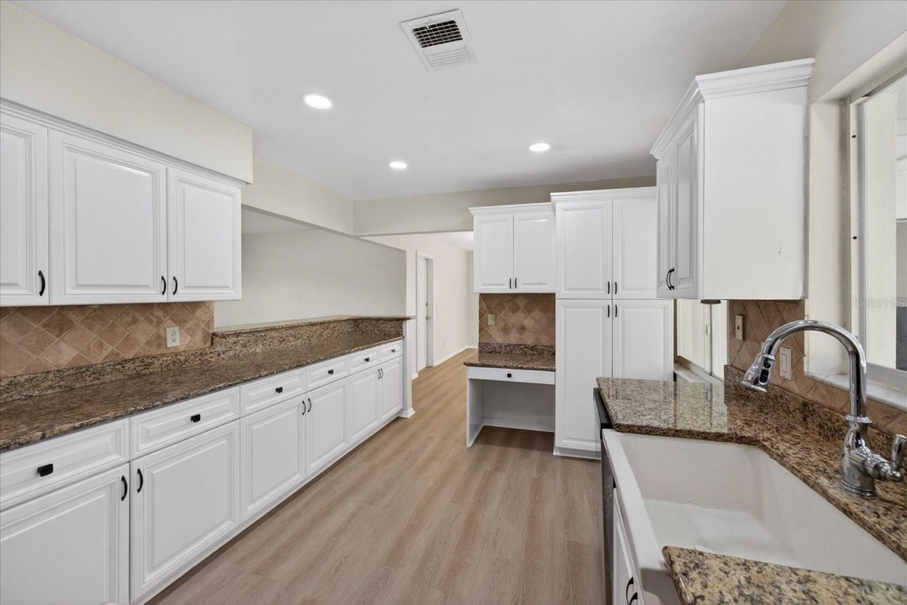 2239 Duncan Drive, Belleair Bluffs, FL 33770 Photo