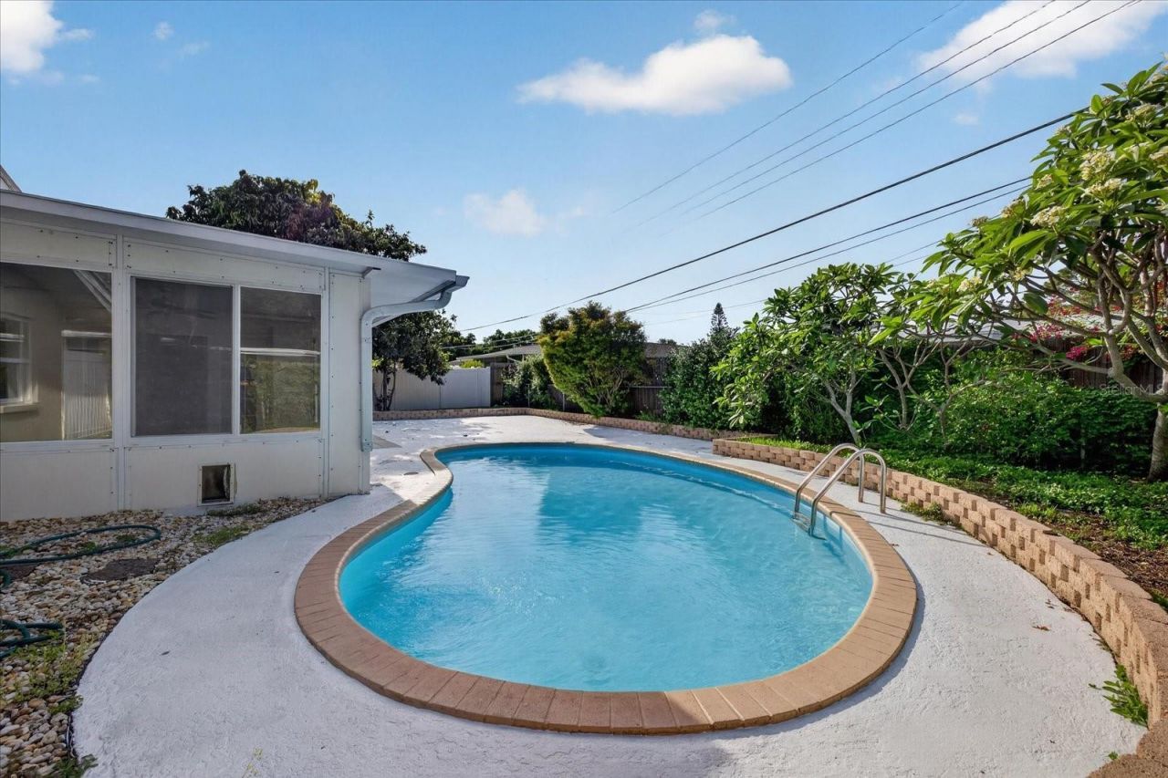 2239 Duncan Drive, Belleair Bluffs, FL 33770 Photo