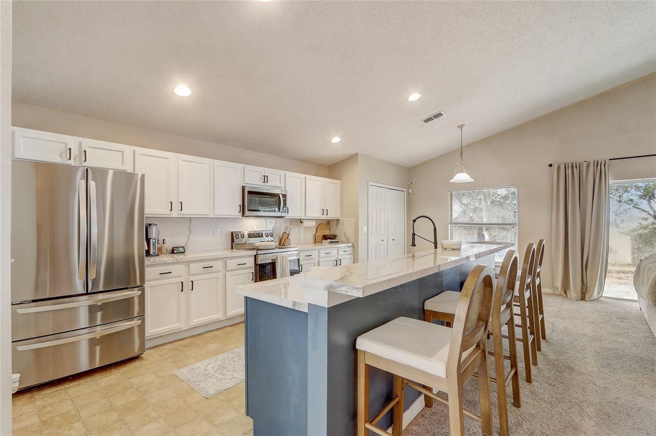 2033 Newtown Road , Groveland, FL 34736 Photo