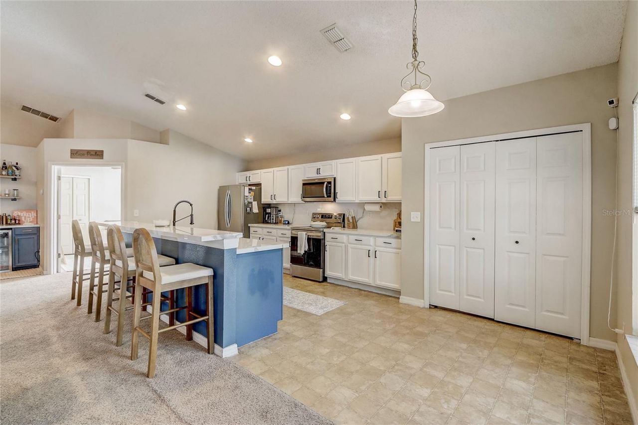 2033 Newtown Road , Groveland, FL 34736 Photo
