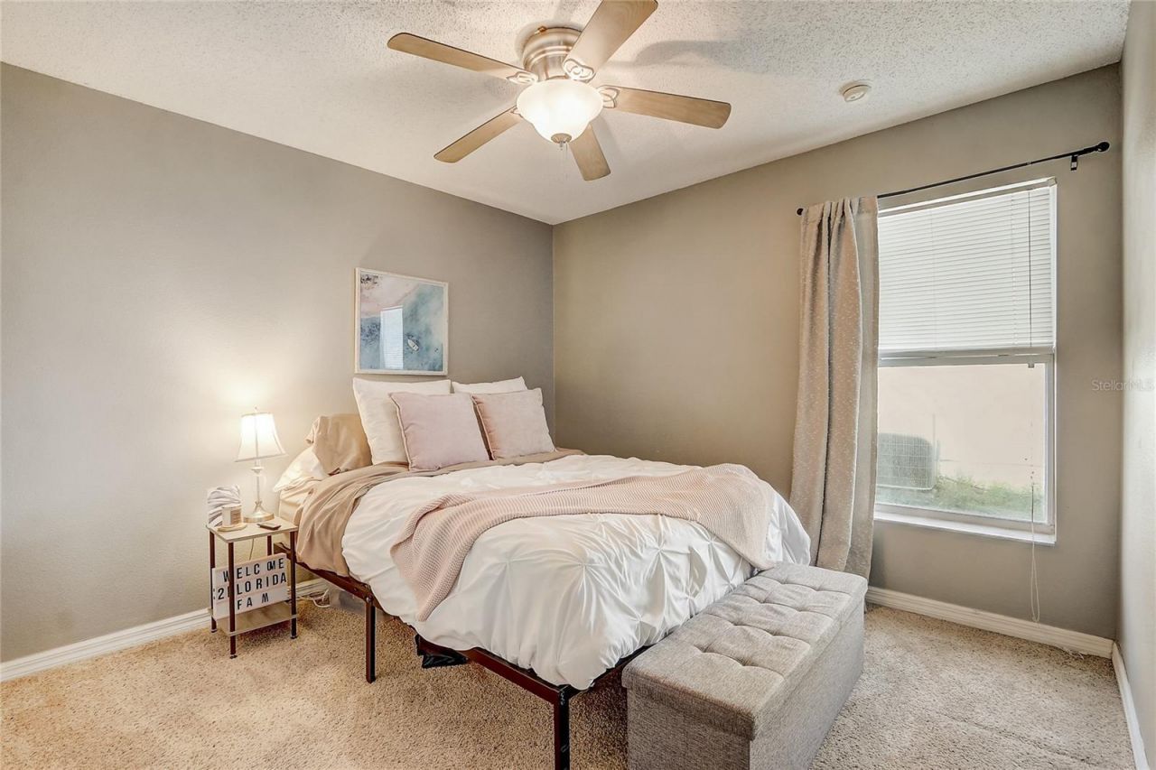 2033 Newtown Road , Groveland, FL 34736 Photo