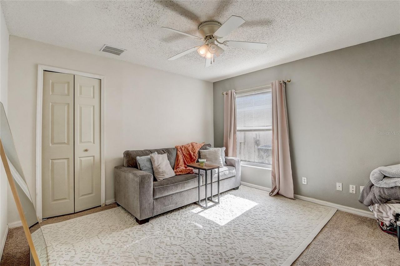 2033 Newtown Road , Groveland, FL 34736 Photo
