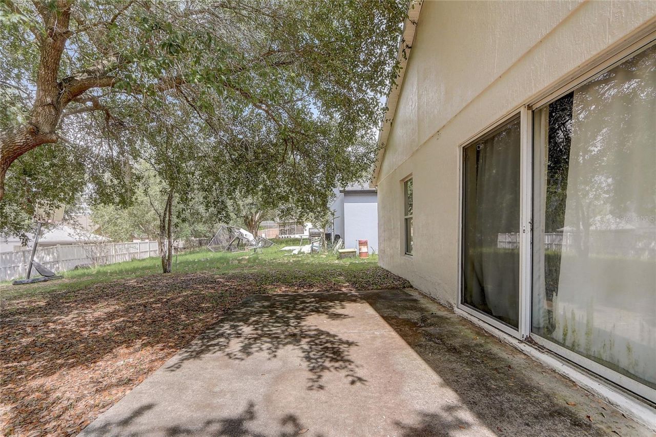 2033 Newtown Road , Groveland, FL 34736 Photo