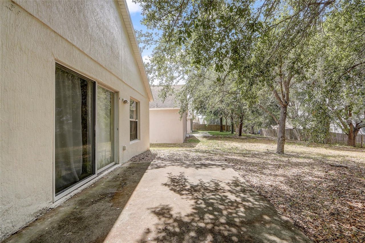 2033 Newtown Road , Groveland, FL 34736 Photo