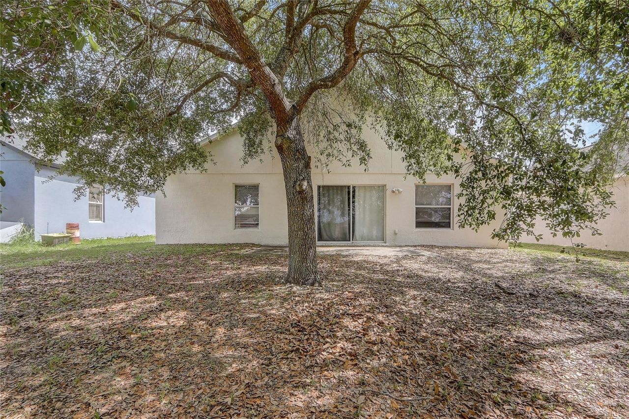2033 Newtown Road , Groveland, FL 34736 Photo