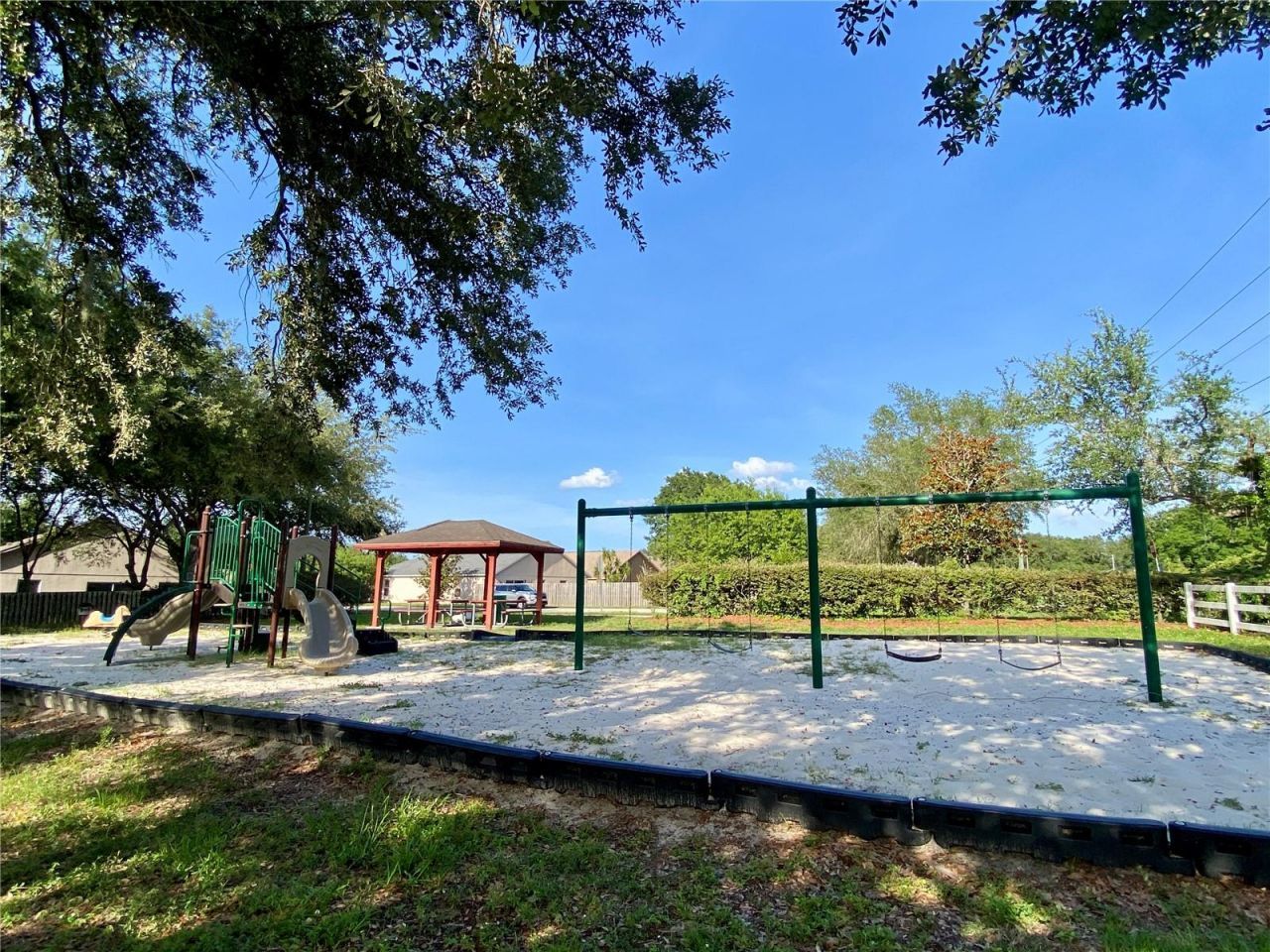 2033 Newtown Road , Groveland, FL 34736 Photo