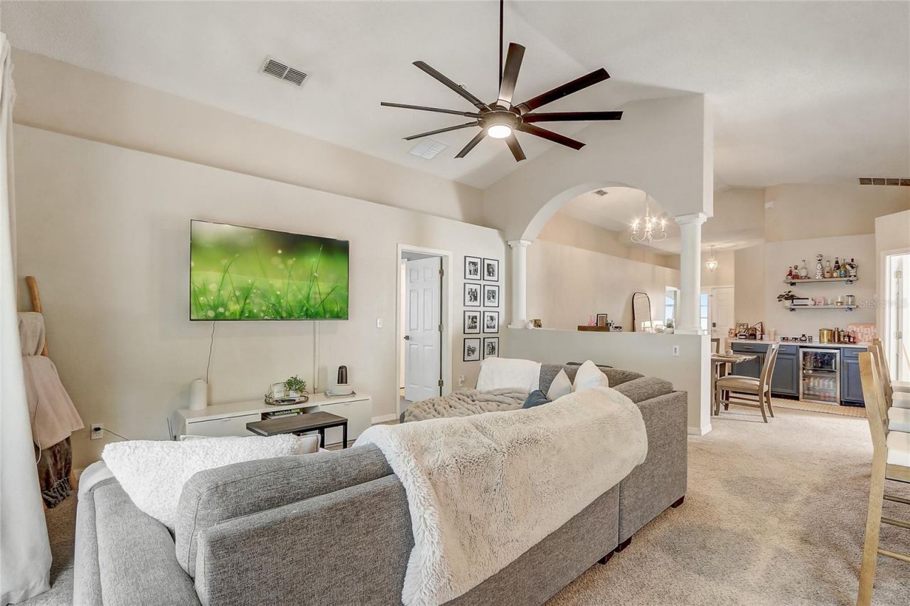 2033 Newtown Road , Groveland, FL 34736 Photo