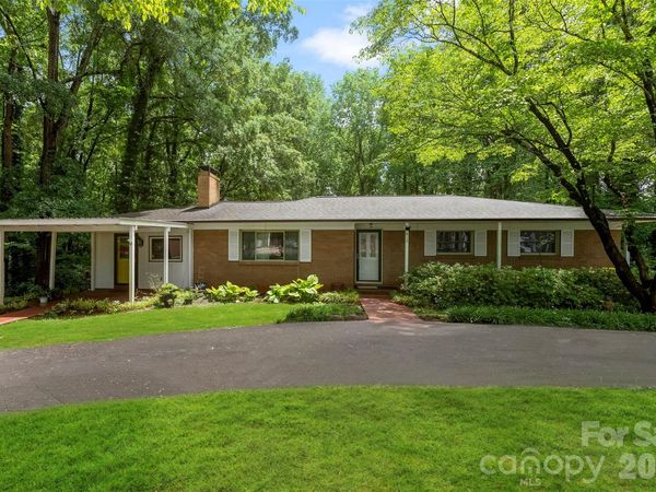 817 Landing Street , Kings Mountain, NC 28086