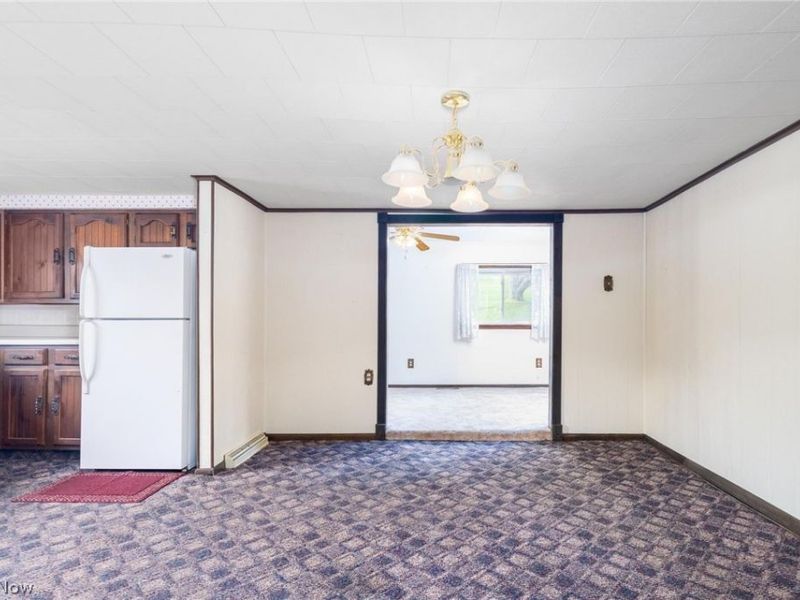 105 CRABAPPLE Lane, Hammondsville, OH 43930 Photo 14
