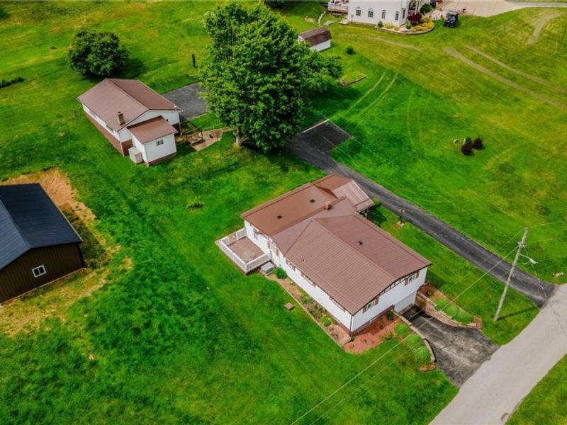 105 CRABAPPLE Lane, Hammondsville, OH 43930 Photo 38