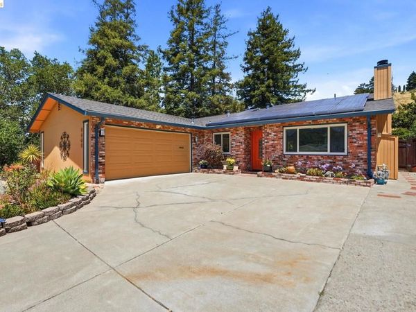 2662 Tamalpais Dr, Pinole, CA 94564