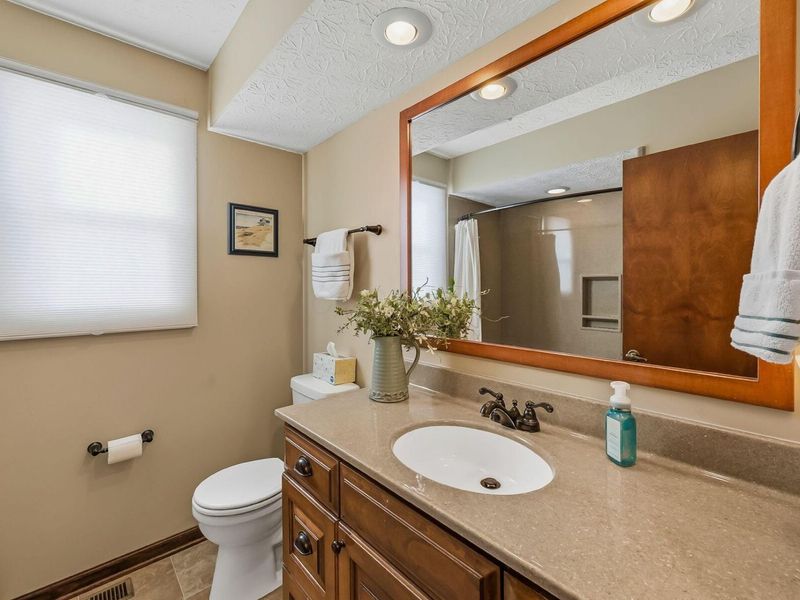 649 DEER RUN Drive, Gahanna, OH 43230 Photo 37