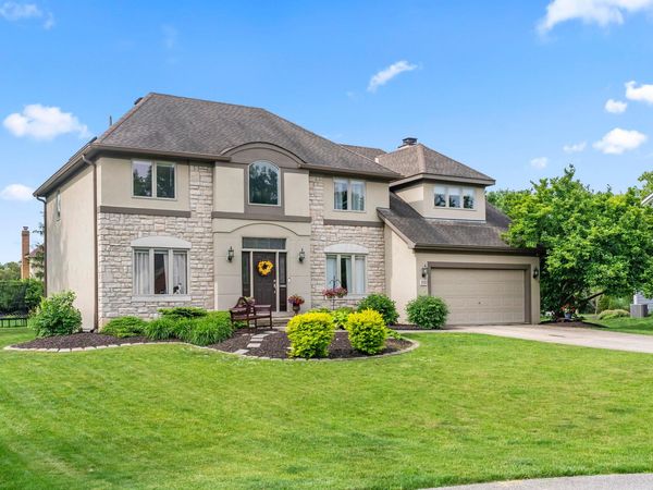 2830 Barharbor Court, Lewis Center, OH 43035