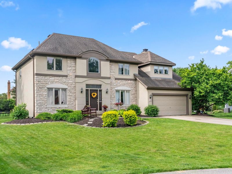 2830 Barharbor Court, Lewis Center, OH 43035 Photo 1