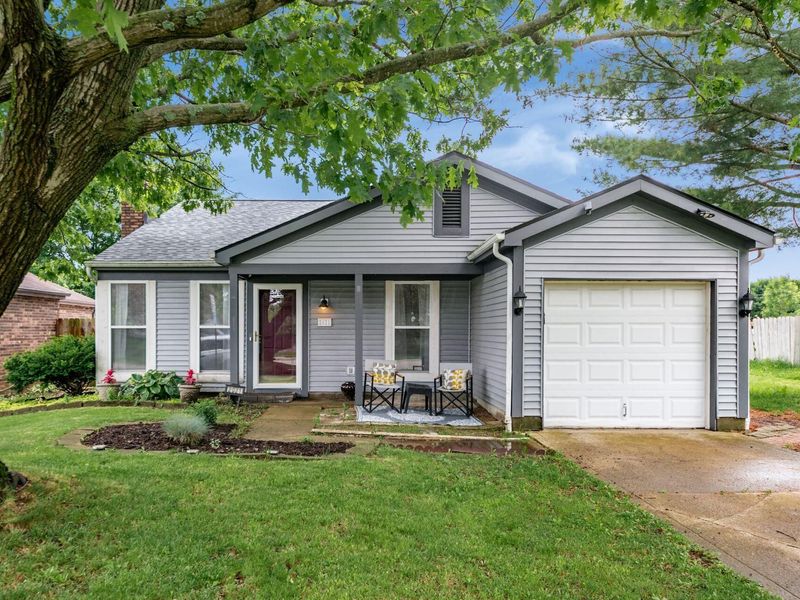 2021 Summit Row Boulevard, Powell, OH 43065 Photo 1