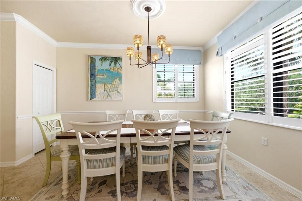 10554 Smokehouse Bay Dr , Unit 201, Naples, FL 34120 Photo