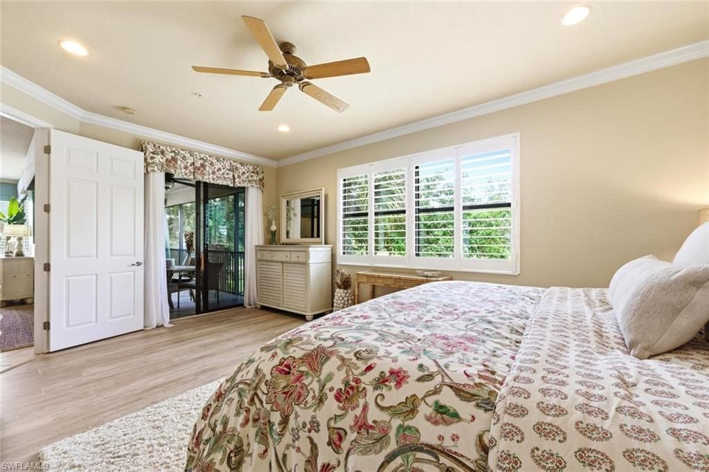 10554 Smokehouse Bay Dr , Unit 201, Naples, FL 34120 Photo
