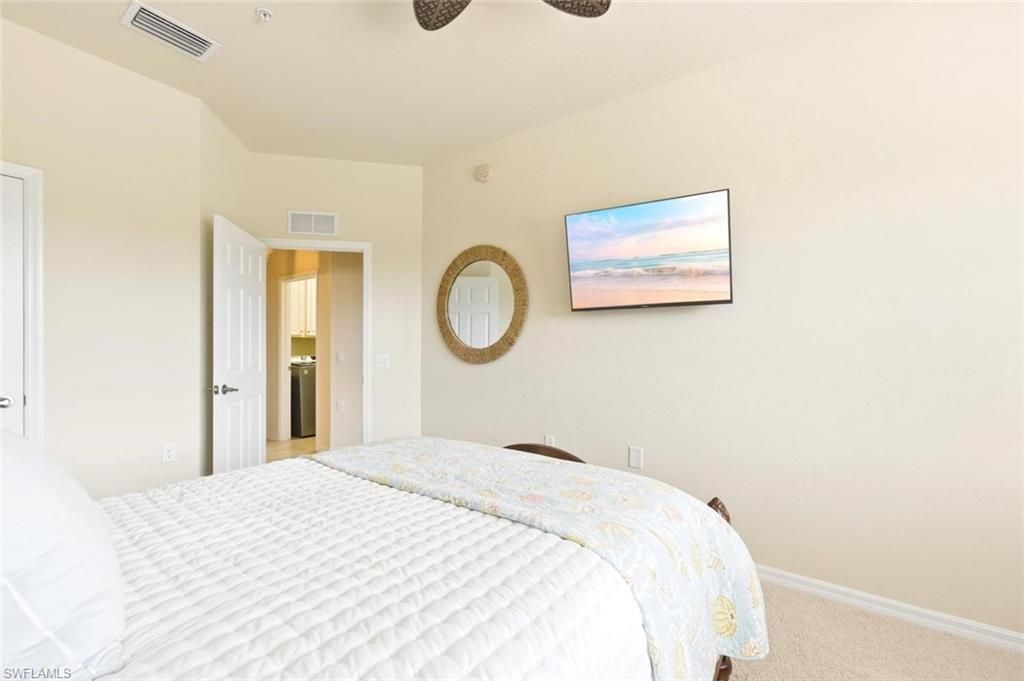 10554 Smokehouse Bay Dr , Unit 201, Naples, FL 34120 Photo