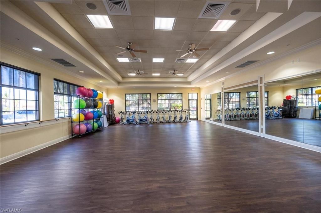 10554 Smokehouse Bay Dr , Unit 201, Naples, FL 34120 Photo