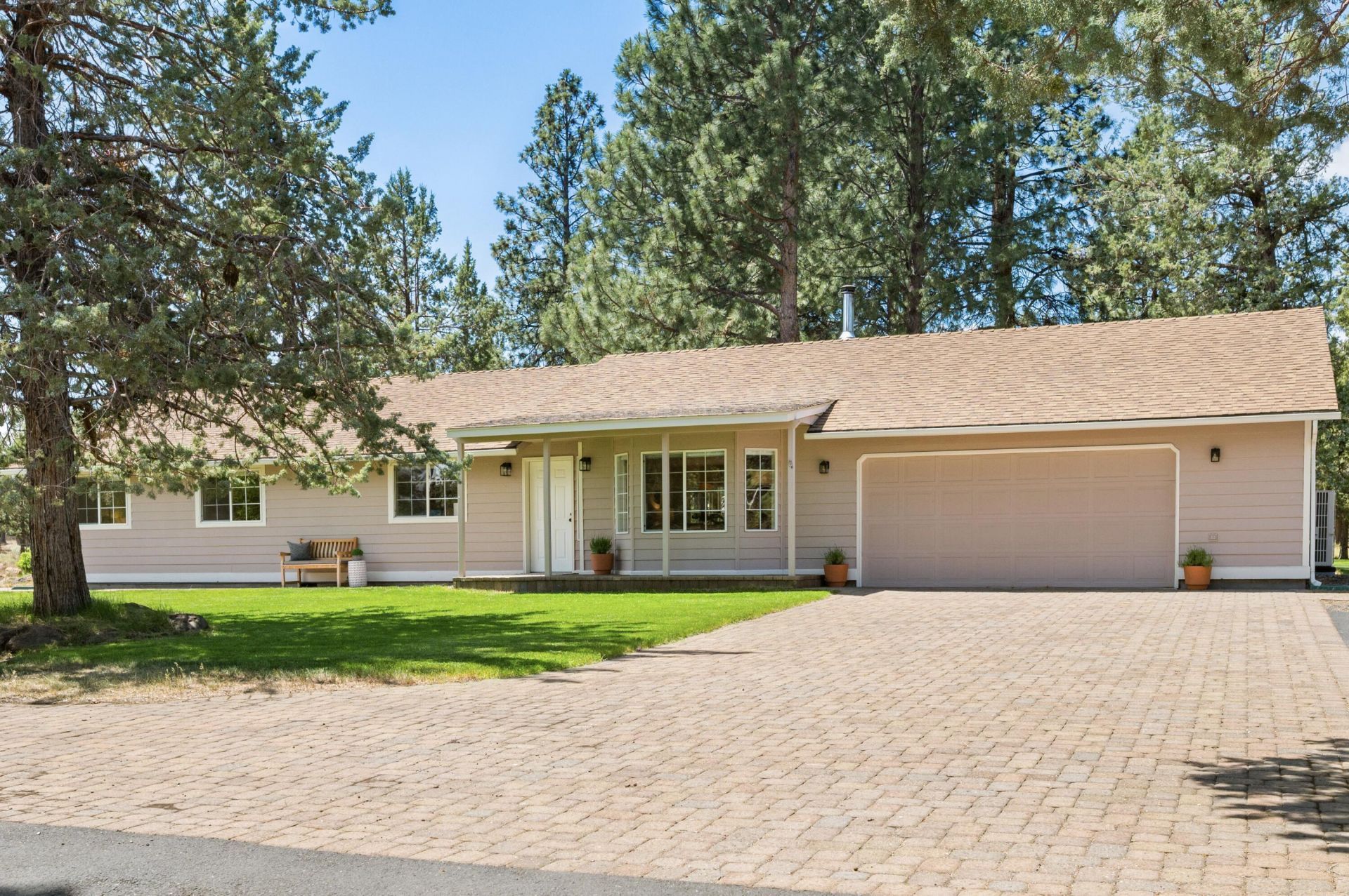 63430 Palla Lane, Bend, OR 97703 Main Photo