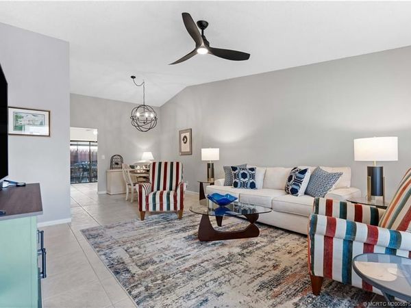 8156 SE Villa Way, Hobe Sound, FL 33455