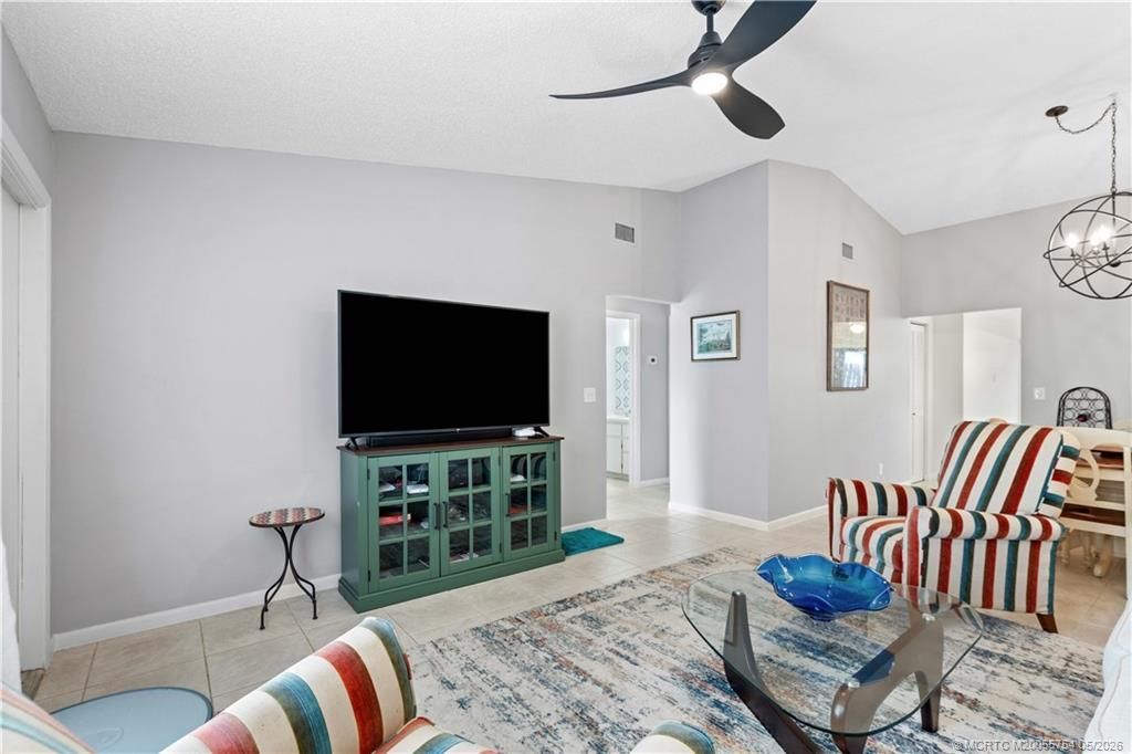 8156 SE Villa Way, Hobe Sound, FL 33455 Photo