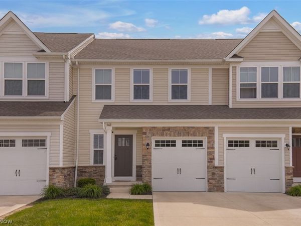 1169 Meadow Run , Copley, OH 44321