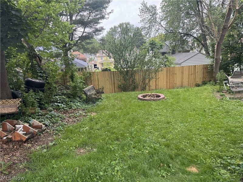 82-84 18th Street SW, Barberton, OH 44203 Photo 2