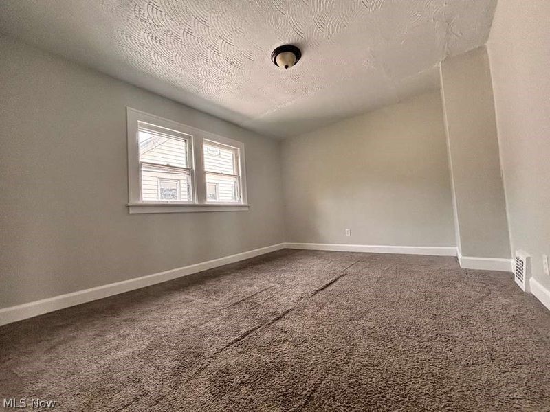 907 Rondel Road, Cleveland, OH 44110 Photo 14