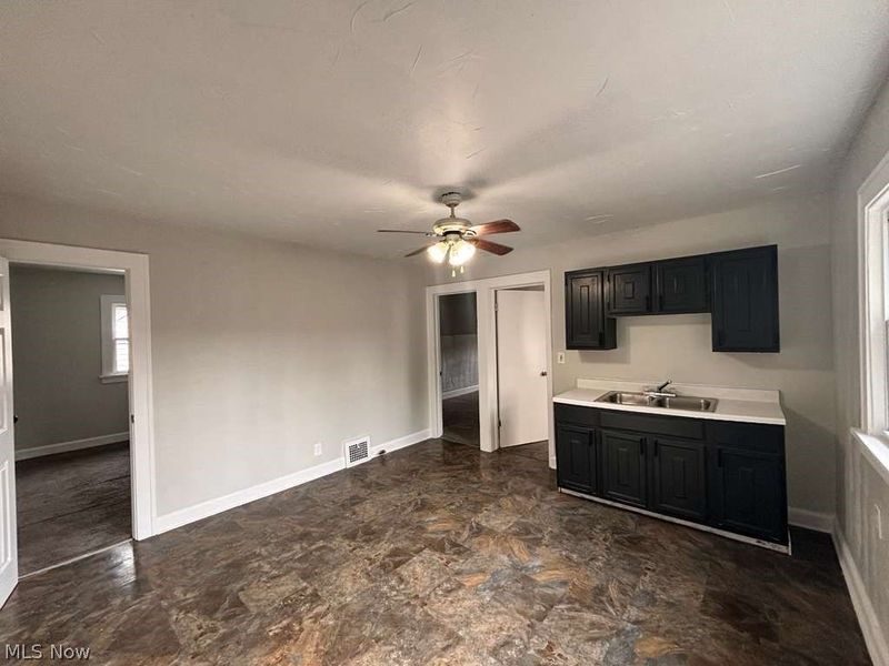 907 Rondel Road, Cleveland, OH 44110 Photo 15