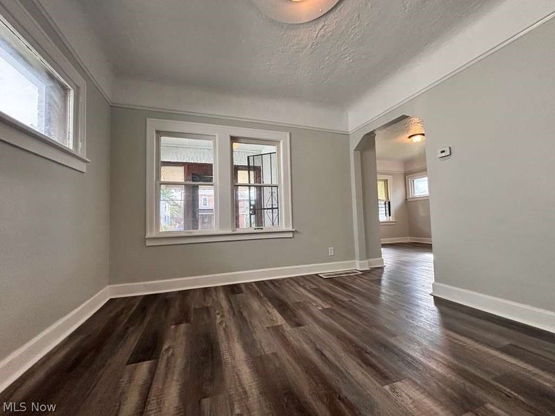 907 Rondel Road, Cleveland, OH 44110 Photo 5