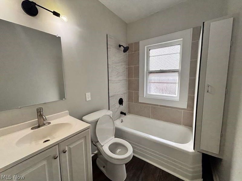 907 Rondel Road, Cleveland, OH 44110 Photo 9
