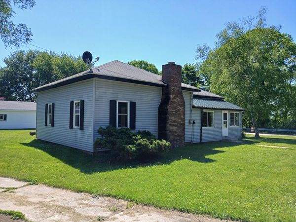 409 S Scott Street, Scottville, MI 49454